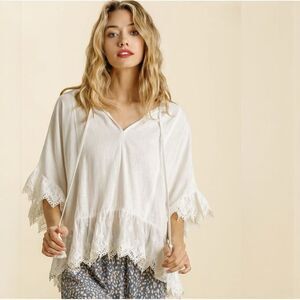 Umgee Lace Trimmed Linen V-Neck Top Burnt Red Size Small